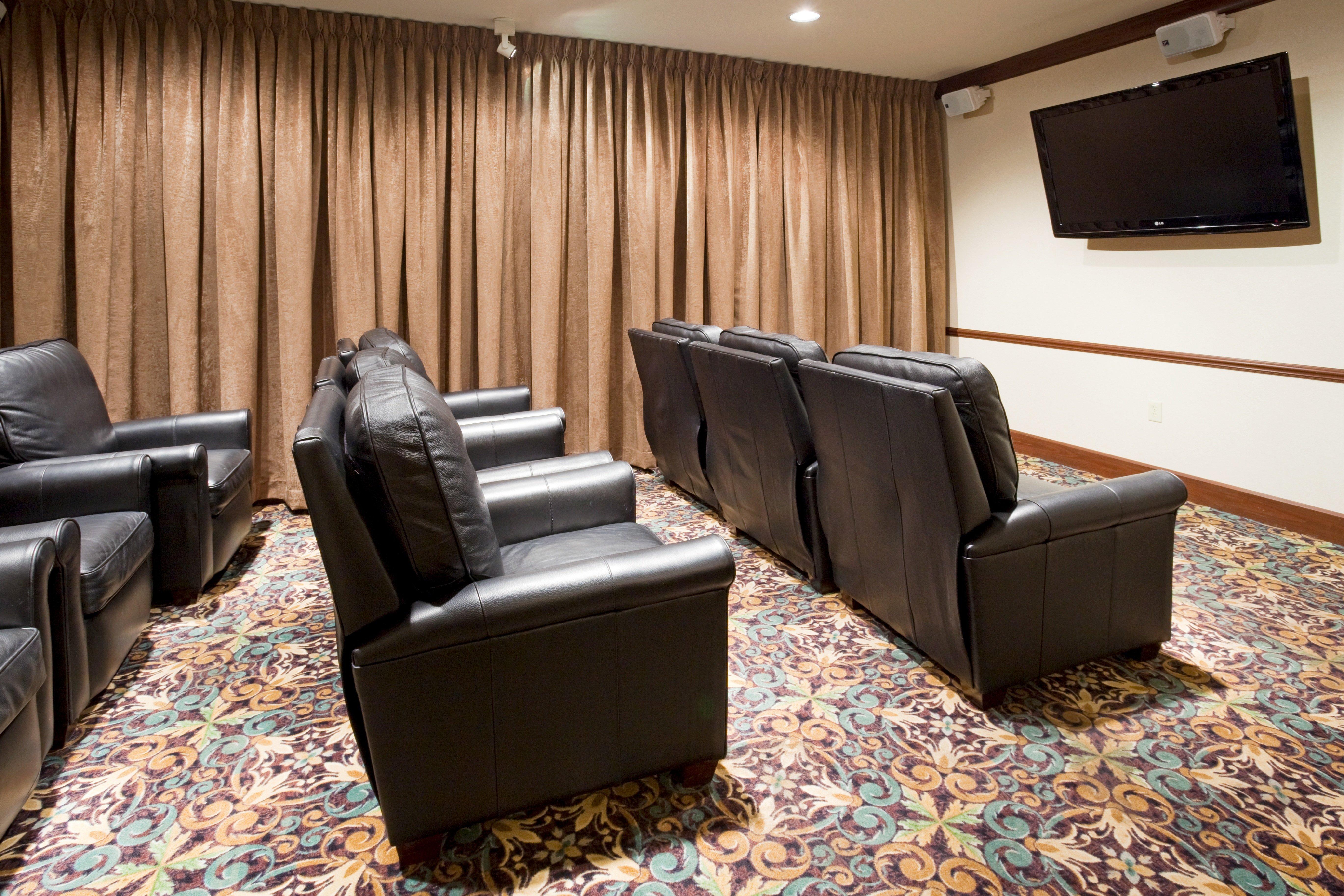Staybridge Suites Milwaukee West-Oconomowoc By Ihg Екстериор снимка