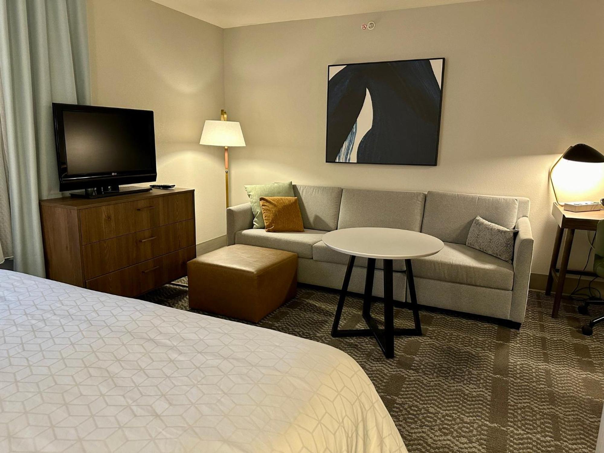 Staybridge Suites Milwaukee West-Oconomowoc By Ihg Екстериор снимка